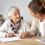 Aidant familial et rsa : quelles conditions pour cumuler les deux dispositifs ?