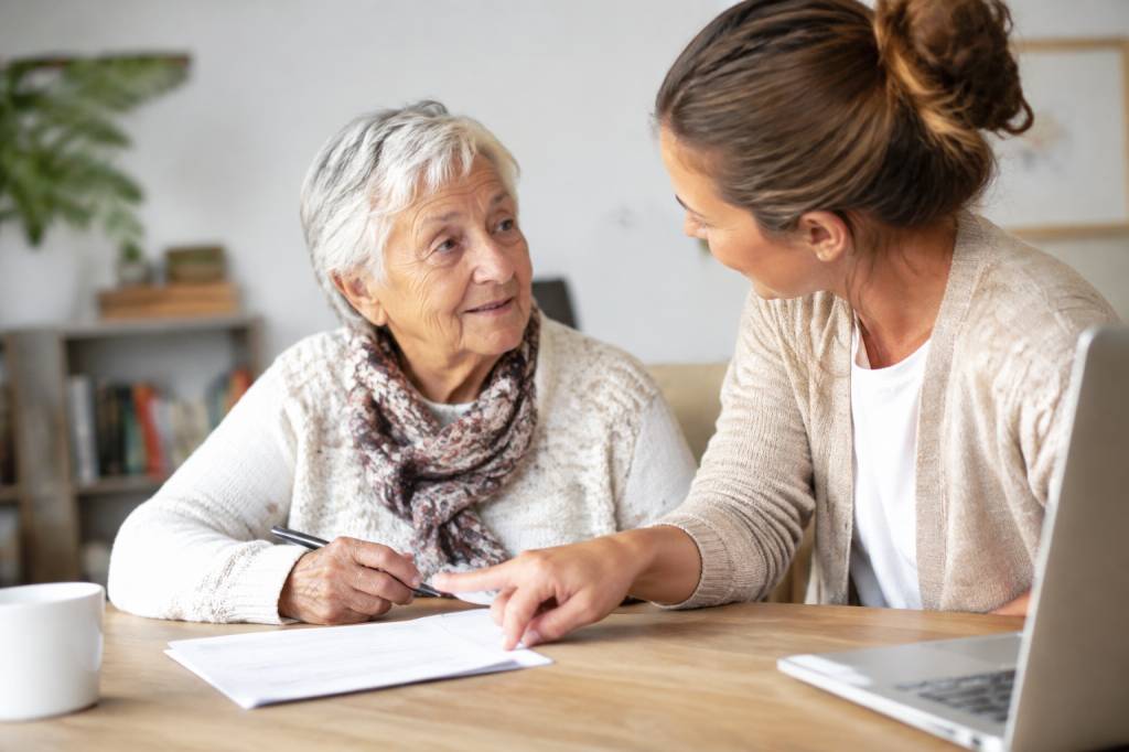 Aidant familial et rsa : quelles conditions pour cumuler les deux dispositifs ?